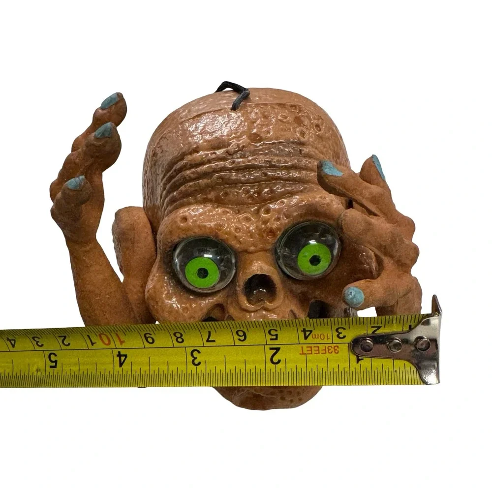 Vintage 1994 Spearhead Ind Halloween Animated Skull Green Eyes Prop Decor reto